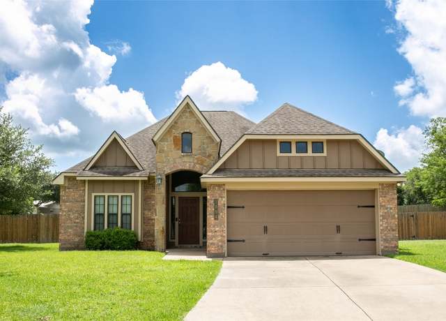 Property at 1804 Westbrooke Cv, Brenham, TX 77833, 3 beds, 2 baths