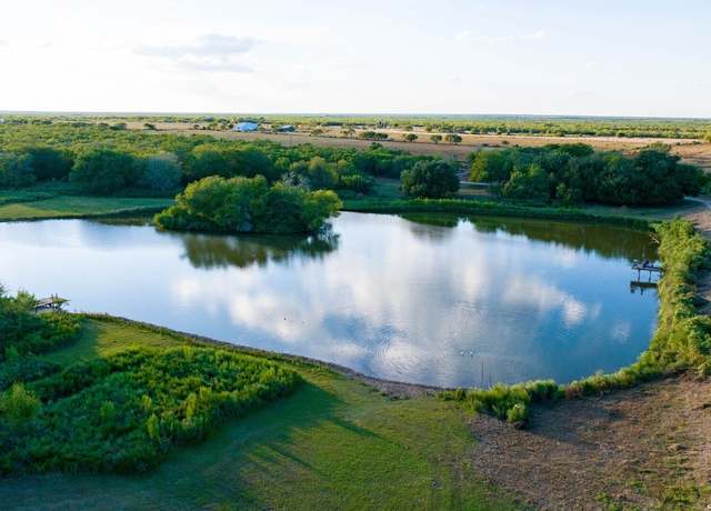 Property at 6170 Cr 332, Jourdanton, TX 78026, 4 beds, 4 baths
