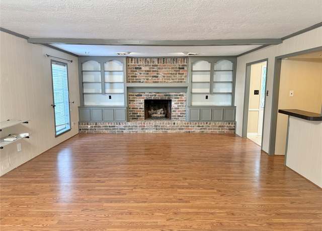 Property at 5519 Coon Tree Ct, Humble, TX 77346, 4 beds, 2.5 baths