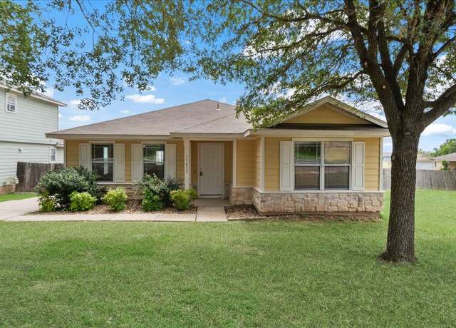 Property at 11617 Briarcreek Loop, Manor, TX 78653, 3 beds, 2 baths