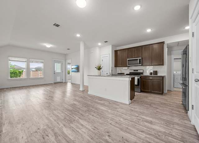 Property at 136 Gidran Trl, Georgetown, TX 78626, 3 beds, 2 baths