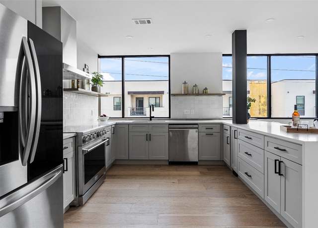 Property at 1800 E 4th St #396, Austin, TX 78702, 3 beds, 2 baths
