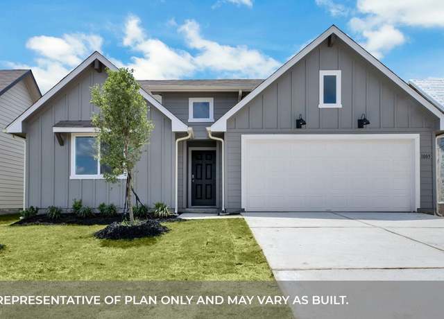 Property at 120 Flora Vista St, San Marcos, TX 78666, 4 beds, 2 baths