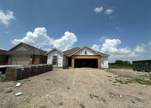Property at 131 Palomino Park Dr, Kyle, TX 78640, 4 beds, 2 baths
