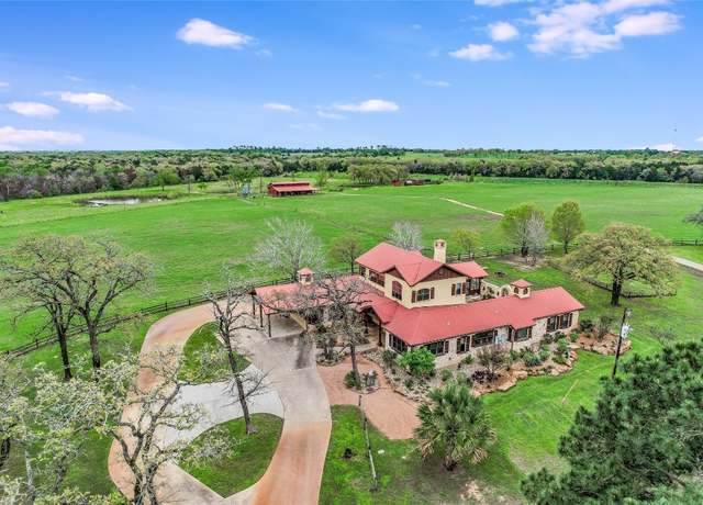 Property at 363 Paint Creek South Rd Unit A, Paige, TX 78659, 4 beds, 3.5 baths