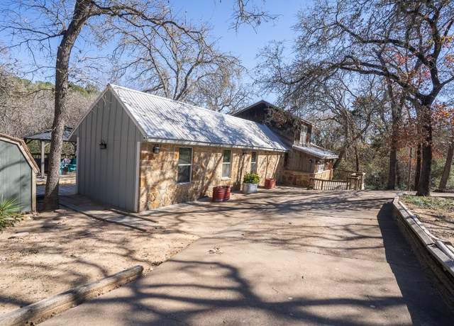 Property at 186 Iva Ln, Bastrop, TX 78602, 4 beds, 3 baths