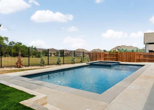 Property at 261 Double L Dr, Dripping Springs, TX 78620, 4 beds, 3 baths
