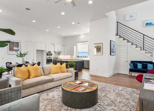 Property at 6133 Sendero Hills Pkwy, Austin, TX 78724, 4 beds, 3 baths
