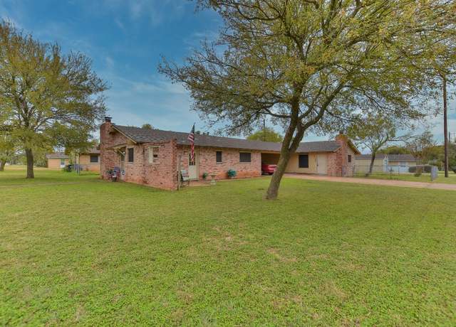 Property at 2404 Cottonwood Dr Unit A/B, Georgetown, TX 78628, 4 beds, 2.5 baths