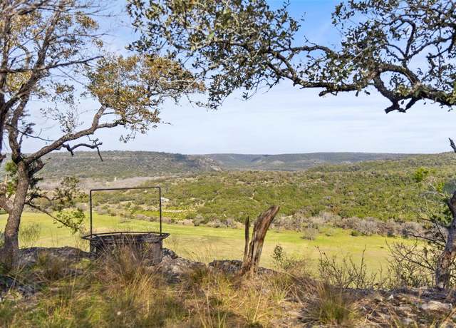 Property at 245 Bluff End Rd, New Braunfels, TX 78132