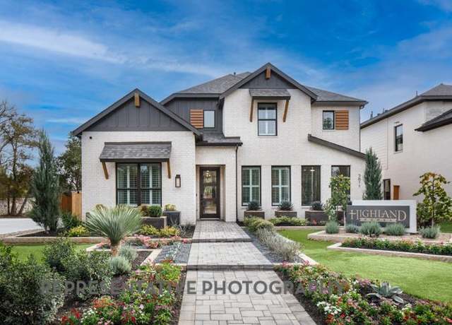 Property at 8605 Peafowl St, Austin, TX 78744, 4 beds, 3.5 baths