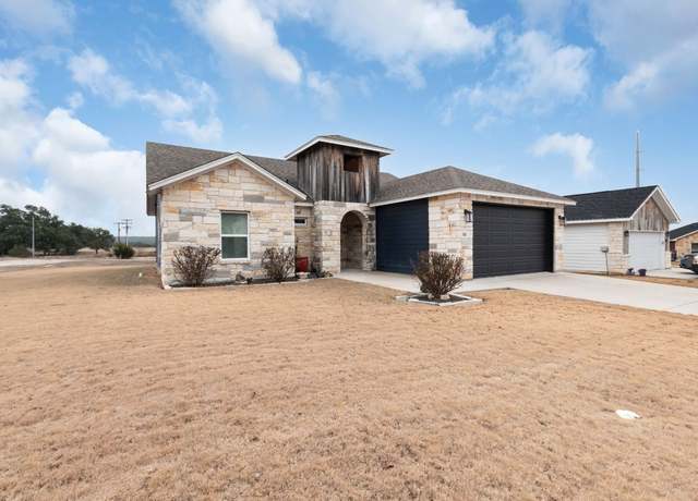 Property at 101 S Thomas Cv, Burnet, TX 78611, 3 beds, 2.5 baths