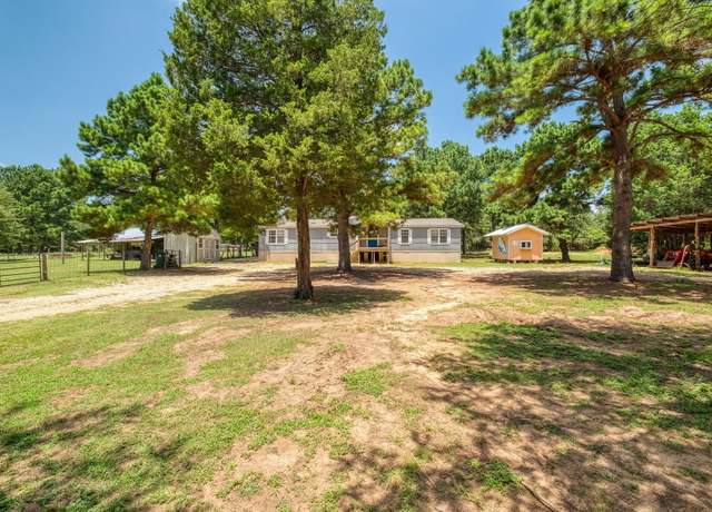 Property at 1922 E Sh 21, Paige, TX 78659, 4 beds, 2 baths