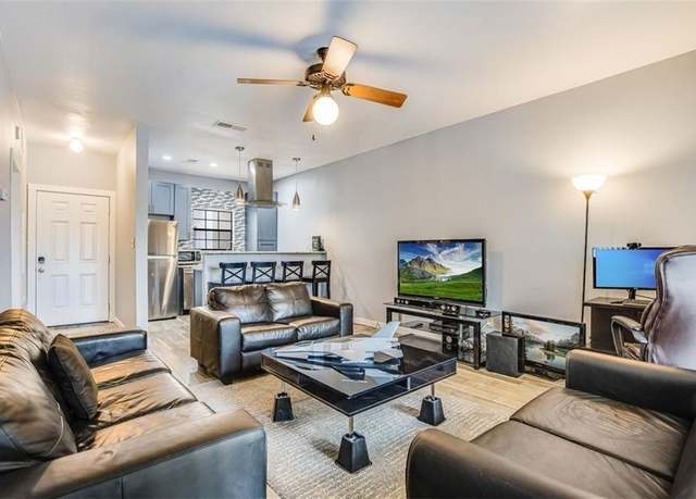 Property at 1908 San Antonio St #213, Austin, TX 78705, 1 bed, 1 bath