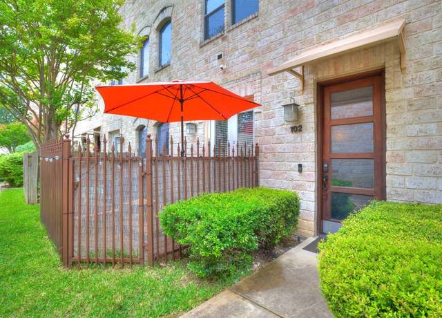 Property at 1202 S Flores St #102, San Antonio, TX 78204, 2 beds, 2.5 baths
