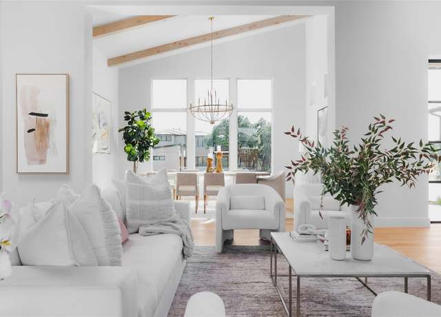 Property at 17216 Morning Grove Ln, Austin, TX 78738, 4 beds, 5 baths