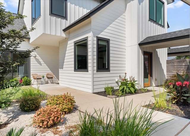 Property at 1211 Stobaugh St Unit A, Austin, TX 78757, 4 beds, 2.5 baths