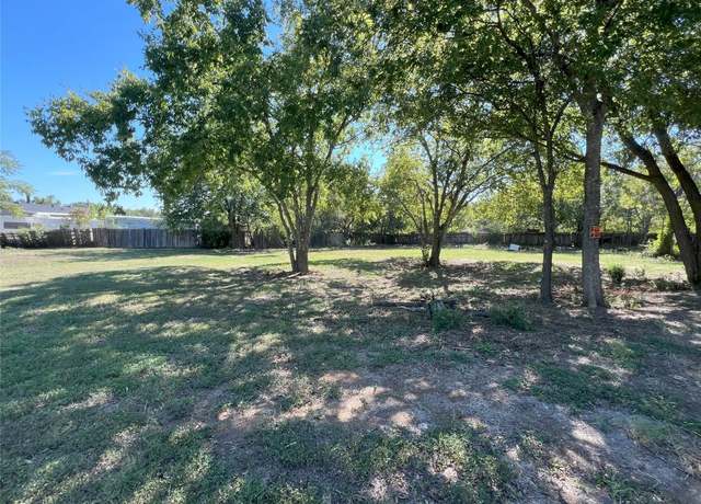 Property at 00 Madison St, Elgin, TX 78621