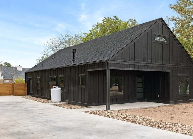 Property at 1312 W Clark St, Bartlett, TX 76511, 3 beds, 2 baths