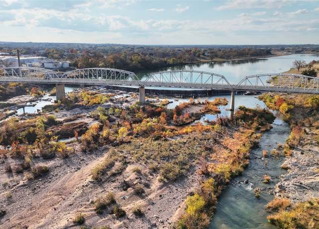Property at 2 Walden Way, Llano, TX 78643