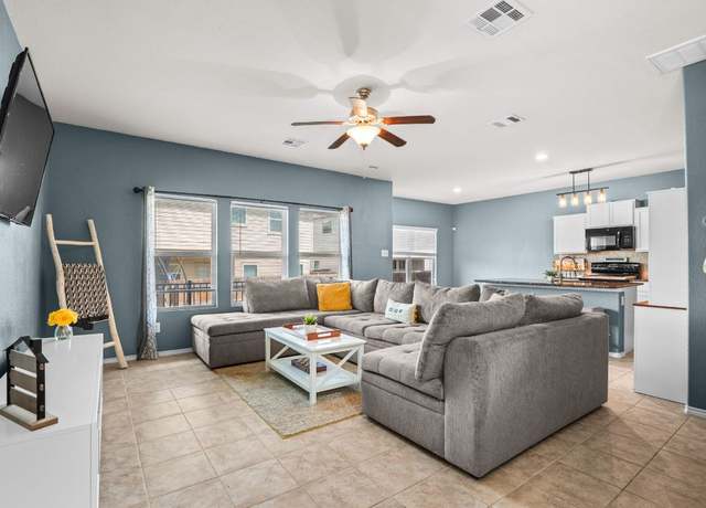 Property at 279 Circle Way, Jarrell, TX 76537, 3 beds, 2.5 baths