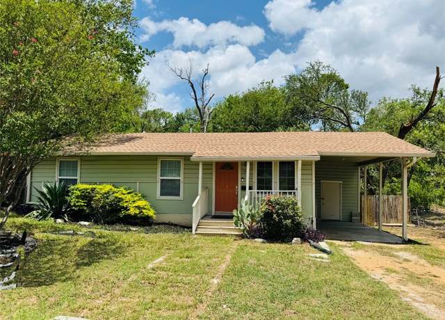 Property at 1406 Webberville Rd, Austin, TX 78721, 3 beds, 2 baths