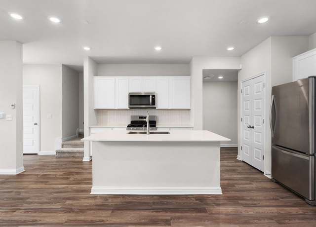 Property at 8515 Escovedo Dr, Austin, TX 78744, 2 beds, 2.5 baths