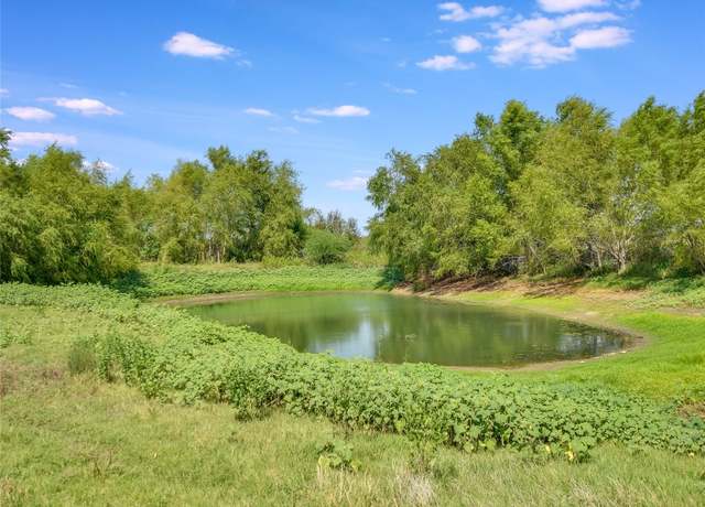 Property at 1000 County Rd 484, Elgin, TX 78621, 2 beds, 1.5 baths