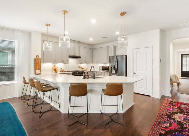 Property at 109 Vickers St, Georgetown, TX 78628, 3 beds, 2.5 baths