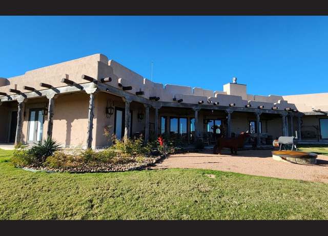 Property at TBD Private Rd, Leakey, TX 78873, 4 beds, 3 baths