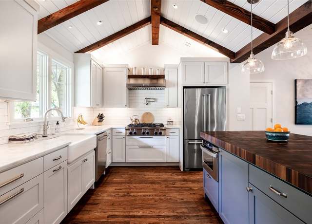 Property at 4801 Balcones Dr, Austin, TX 78731, 5 beds, 4 baths