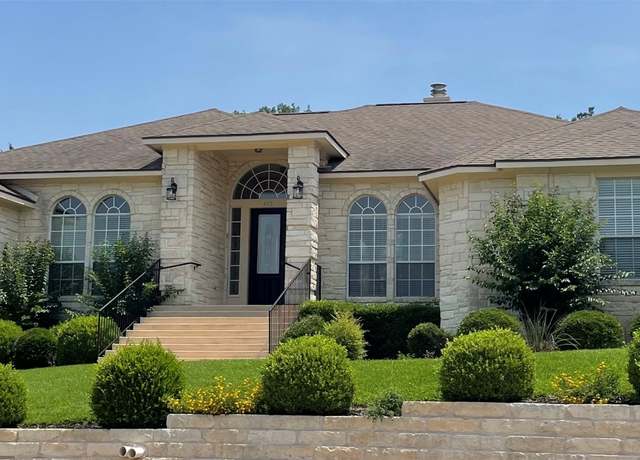 Property at 402 Palos Verdes Dr, Lakeway, TX 78734, 4 beds, 3 baths