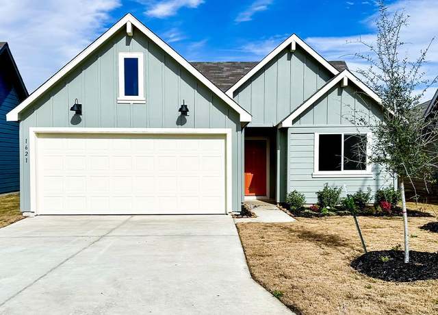 Property at 1621 Layne Loop, New Braunfels, TX 78130, 4 beds, 2 baths