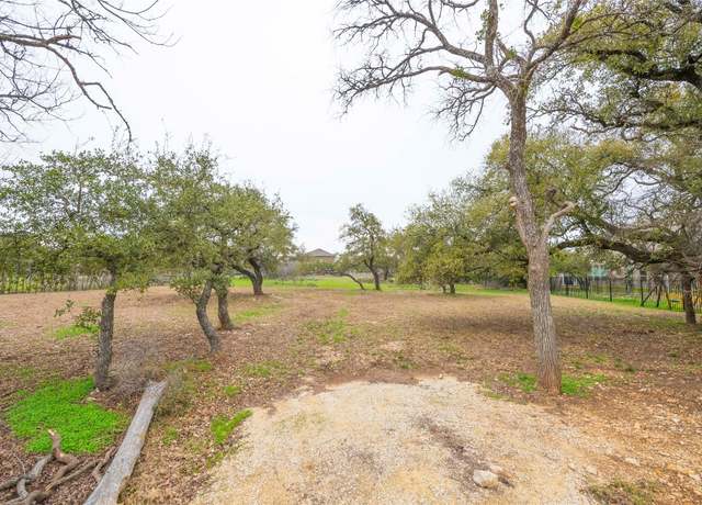 Property at 110 Stately Oak Dr, Georgetown, TX 78628
