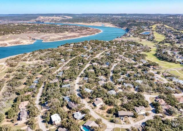 Property at 4113 Rimrock Dr, Lago Vista, TX 78645, 4 beds, 2.5 baths