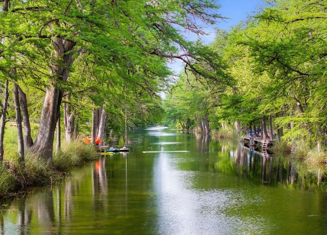 Property at 6098 N Us Hwy 83, Leakey, TX 78873