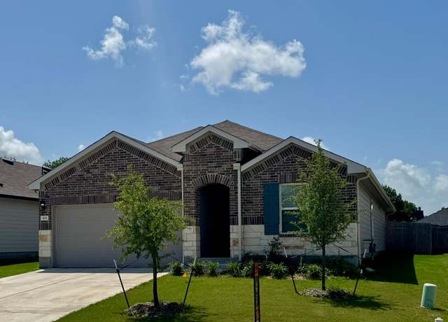Property at 408 St Thomas St, Lockhart, TX 78644, 4 beds, 2.5 baths