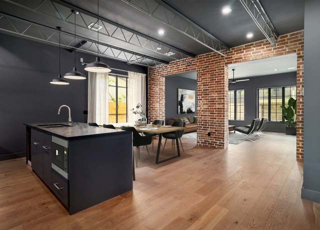 Property at 933 E 52nd St, Austin, TX 78751, 3 beds, 2.5 baths