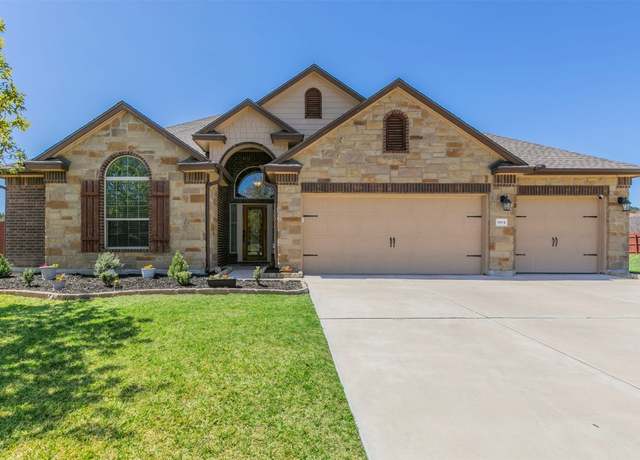 Property at 3804 Broken Arrow Dr, Harker Heights, TX 76548, 4 beds, 3.5 baths