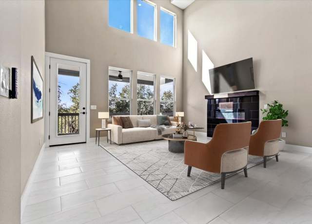 Property at 17503 Panorama Dr, Dripping Springs, TX 78620, 3 beds, 2.5 baths
