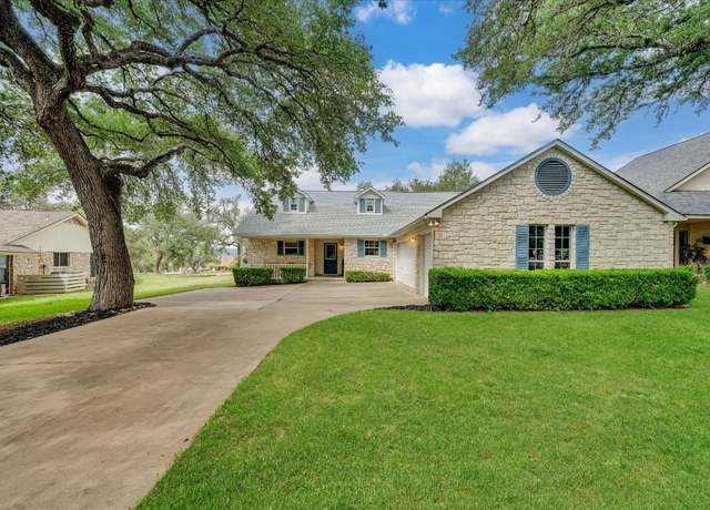 Property at 42 Brookhollow Dr, Wimberley, TX 78676, 3 beds, 2 baths