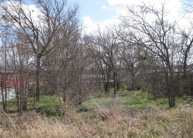 Property at 0 Sturgis St, Taylor, TX 76574