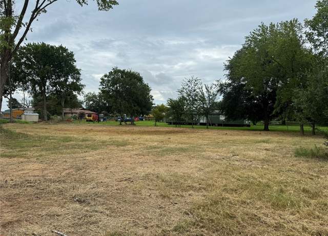 Property at 0 Lockhardt St St, Mcdade, TX 78650