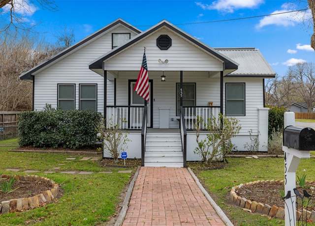 Property at 455 S Jackson, La Grange, TX 78945, 3 beds, 3.5 baths