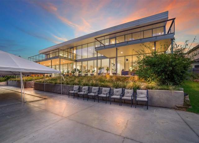 Property at 1193 Lone Star Dr, New Braunfels, TX 78130, 4 beds, 6 baths