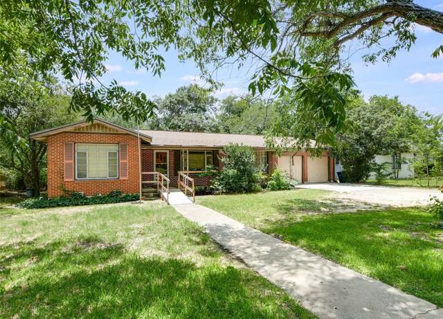 Property at 2901 W 45th St, Austin, TX 78731, 2 beds, 1 bath
