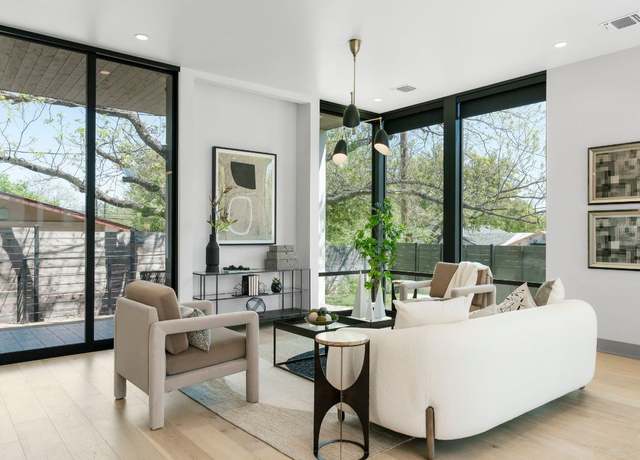 Property at 2402 S 3rd St, Austin, TX 78704, 6 beds, 6 baths