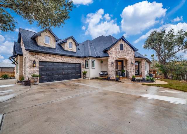 Property at 210 Jeff Vaughn, Blanco, TX 78606, 5 beds, 4 baths