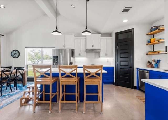 Property at 1375 County Road 156, Granger, TX 76530, 4 beds, 3 baths
