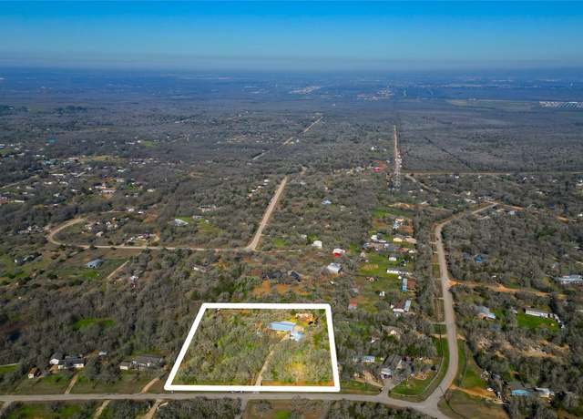 Property at 379 Texas Oak Dr, Cedar Creek, TX 78612, 2 beds, 2 baths
